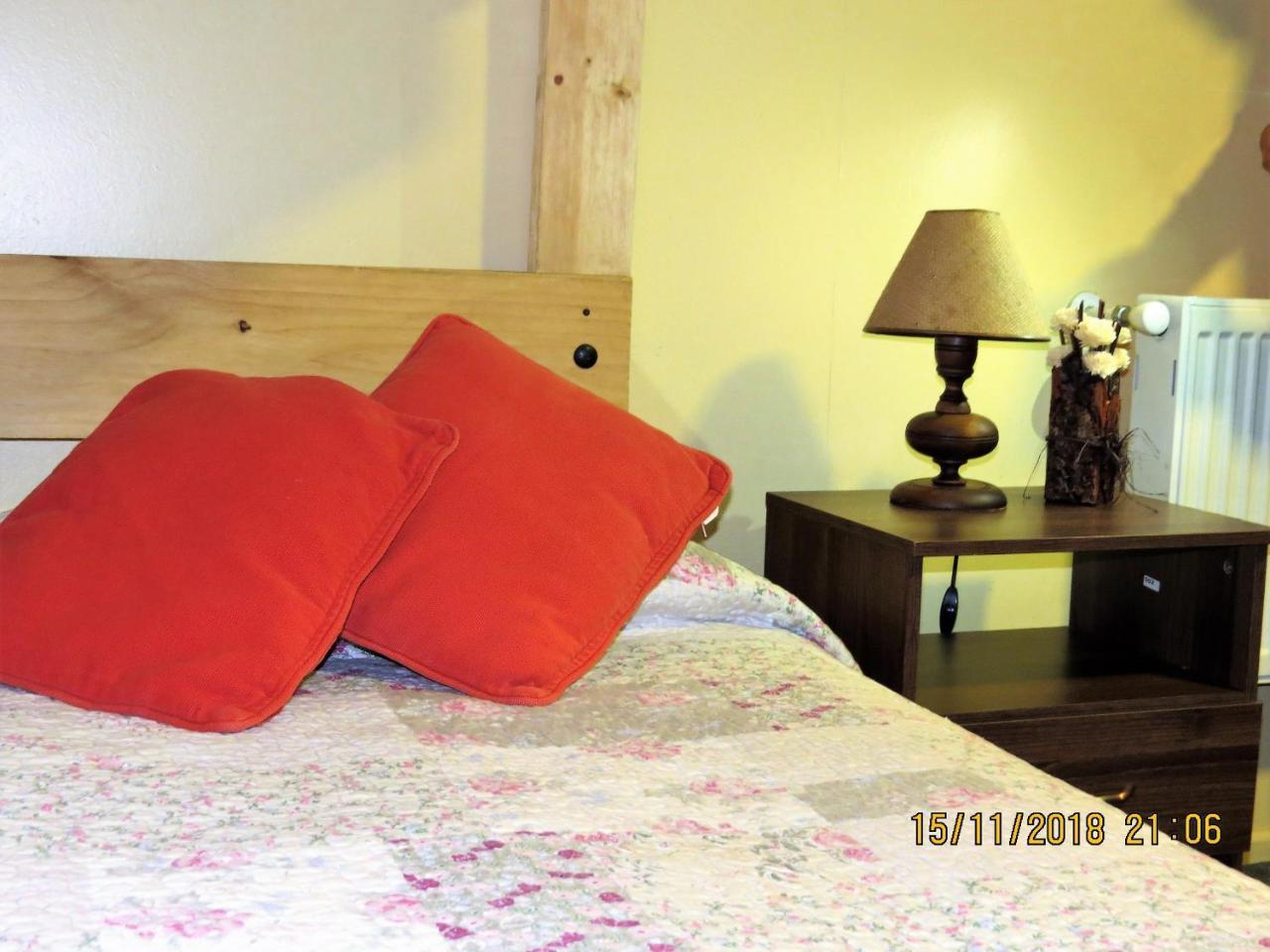Bed and Breakfast Big Bang Patagonia Puerto Natales Exterior foto