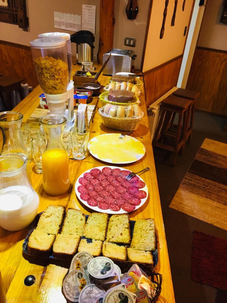 Bed and Breakfast Big Bang Patagonia Puerto Natales Exterior foto
