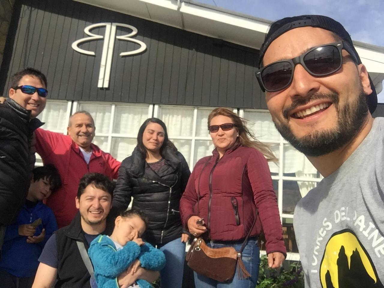 Bed and Breakfast Big Bang Patagonia Puerto Natales Exterior foto